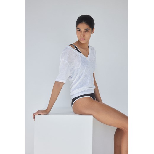 H & M - Dżersejowy lniany T-shirt z dekoltem w serek - Biały ze sklepu H&M w kategorii Bluzki damskie - zdjęcie 172330485