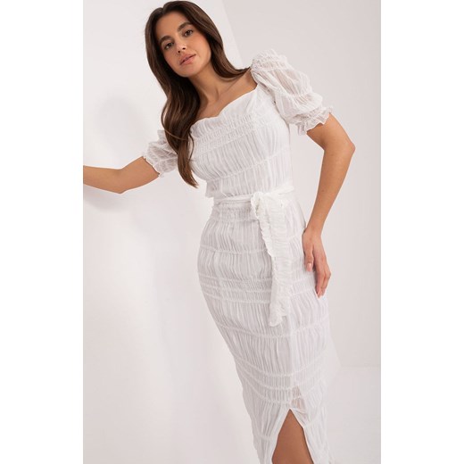 Biała dopasowana sukienka z rozcięciem LK-SK-509403.29X, Kolor biały, Rozmiar S, Lakerta ze sklepu Primodo w kategorii Sukienki - zdjęcie 172332125