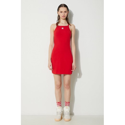 adidas Originals sukienka kolor czerwony mini dopasowana IR8128 ze sklepu PRM w kategorii Sukienki - zdjęcie 172333696