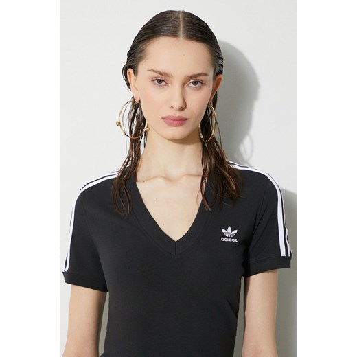 adidas Originals t-shirt 3-Stripes V-Neck Tee damski kolor czarny IU2416 ze sklepu PRM w kategorii Bluzki damskie - zdjęcie 172333885