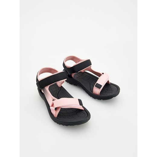 Reserved - Sportowe sandały - czarny ze sklepu Reserved w kategorii Sandały dziecięce - zdjęcie 172352745