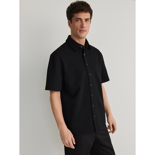Reserved - Gładka koszula - czarny ze sklepu Reserved w kategorii Koszule męskie - zdjęcie 172357505