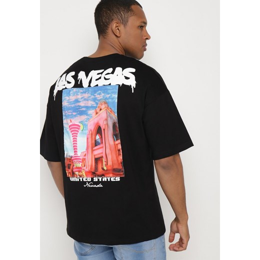 Czarna Koszulka z Bawełny Ozdobiona Nadrukiem i Naszywką Nanesha ze sklepu Born2be Odzież w kategorii T-shirty męskie - zdjęcie 172360287