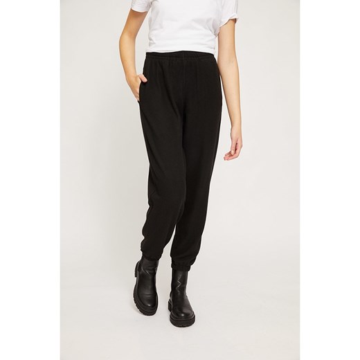 MAZINE Spodnie dresowe &quot;Jambi&quot; w kolorze czarnym ze sklepu Limango Polska w kategorii Spodnie damskie - zdjęcie 172368418