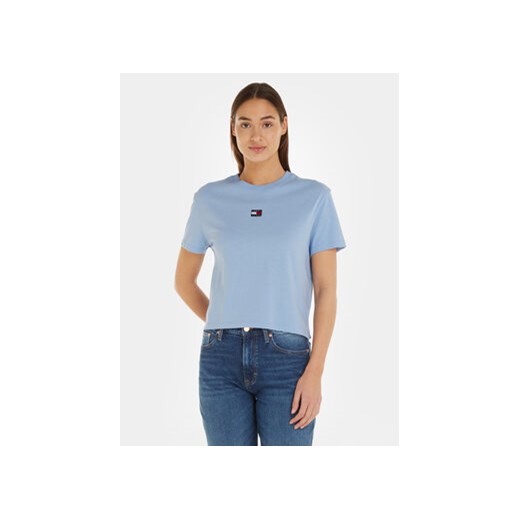 Tommy Jeans T-Shirt Badge DW0DW15640 Błękitny Classic Fit ze sklepu MODIVO w kategorii Bluzki damskie - zdjęcie 172370656