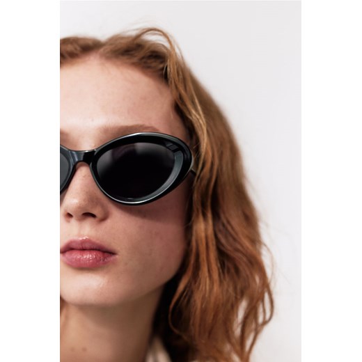 H & M - Okulary przeciwsłoneczne typu „kocie oczy" - Czarny ze sklepu H&M w kategorii Okulary przeciwsłoneczne damskie - zdjęcie 172393379