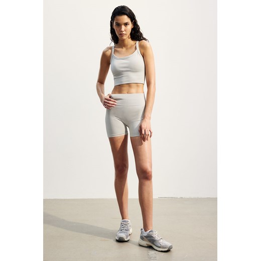 H & M - Bezszwowe szorty sportowe hotpants DryMove - Brązowy ze sklepu H&M w kategorii Szorty - zdjęcie 172393458