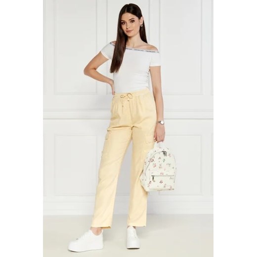 Pepe Jeans London Spodnie EVA M Gomez Fashion Store