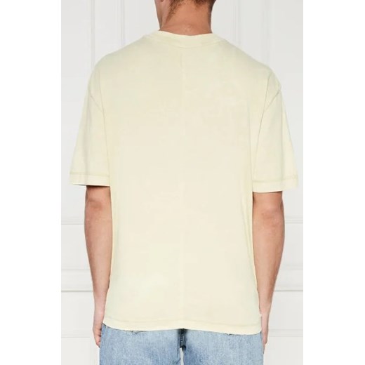 T-shirt męski Calvin Klein w stylu młodzieżowym z krótkim rękawem 