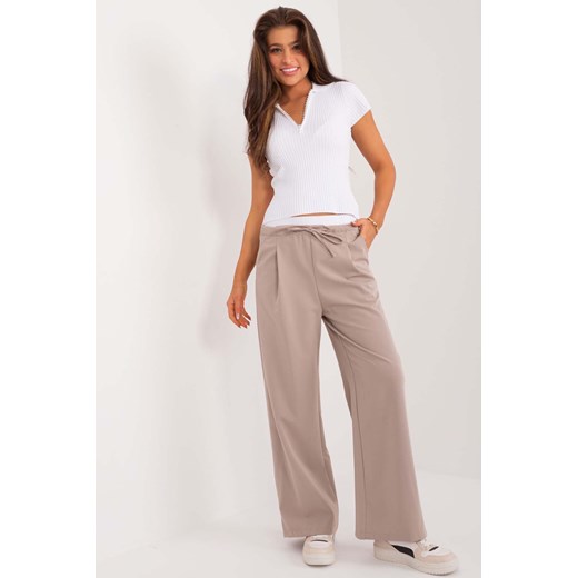 Eleganckie spodnie z podwójną talią ciemno beżowe ze sklepu 5.10.15 w kategorii Spodnie damskie - zdjęcie 172420175