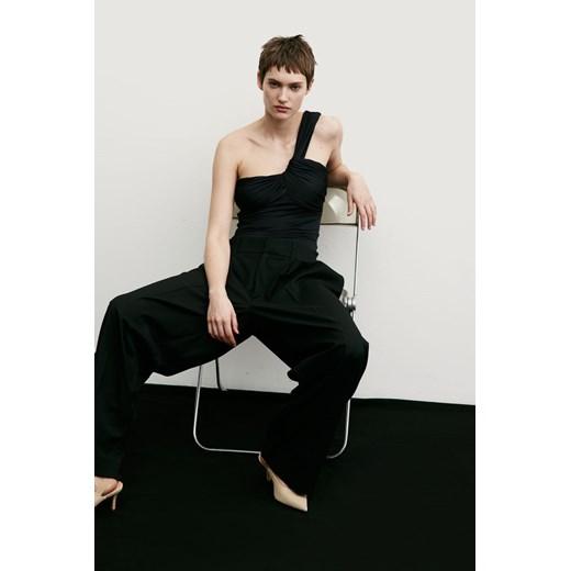 H & M - Body thong na jedno ramię - Czarny ze sklepu H&M w kategorii Bluzki damskie - zdjęcie 172425858