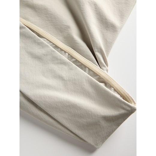 Reserved - Asymetryczny top z drapowaniem - jasnozielony ze sklepu Reserved w kategorii Bluzki damskie - zdjęcie 172440336