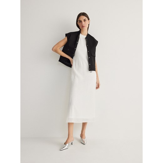 Reserved - Sukienka z wiskozą - złamana biel ze sklepu Reserved w kategorii Sukienki - zdjęcie 172440447