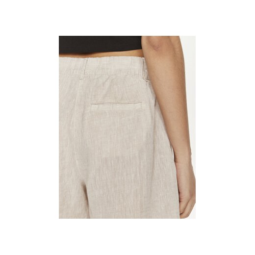 Gina Tricot Szorty materiałowe 22174 Beżowy Regular Fit Gina Tricot L MODIVO