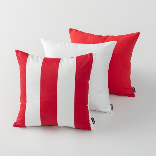 Komplet poszewek 3 szt. Christmas 33 - id: T-000-029 - marki Dekoria - 172475608 Komplet poszewek 3 szt. Christmas 33 ze sklepu dekoria.pl w kategorii Poszewki na poduszki - zdjęcie 172475608