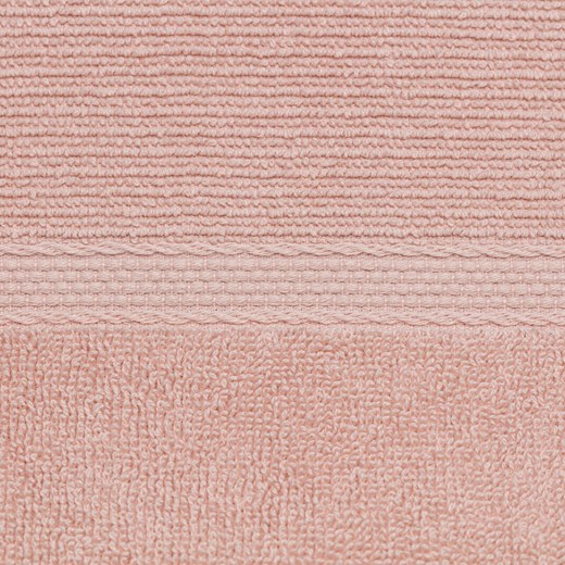 Ręcznik Magnus 70x140cm pink Dekoria One Size dekoria.pl