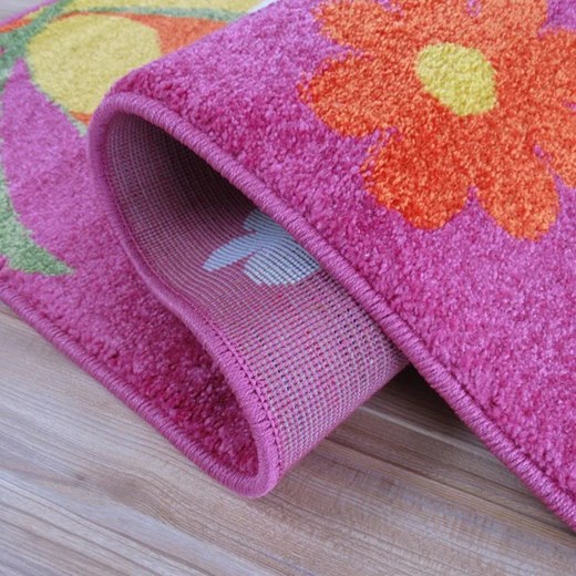 Różowy dywan dla dziewczynki w motylki - Mexi Profeos One Size Edinos.pl
