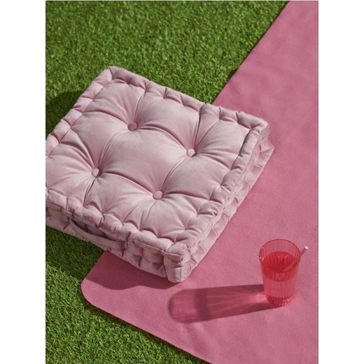 Sinsay - Poduszka z uchwytem - różowy ze sklepu Sinsay w kategorii Tekstylia ogrodowe - zdjęcie 172538965