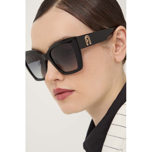 Furla okulary przeciwsłoneczne damskie kolor czarny SFU710_540700 ze sklepu ANSWEAR.com w kategorii Okulary przeciwsłoneczne damskie - zdjęcie 172544557