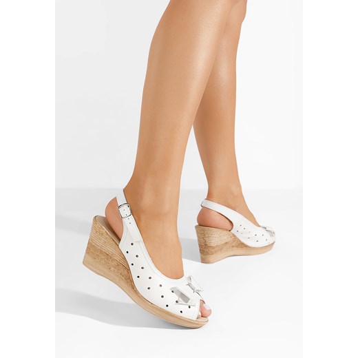 Białe sandały na koturnie skórzane Breta Zapatos 37 okazyjna cena Zapatos