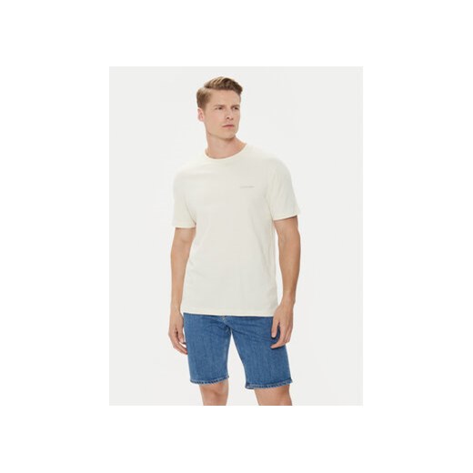 Calvin Klein T-Shirt Enlarged Back Logo K10K113106 Beżowy Regular Fit ze sklepu MODIVO w kategorii T-shirty męskie - zdjęcie 172550315