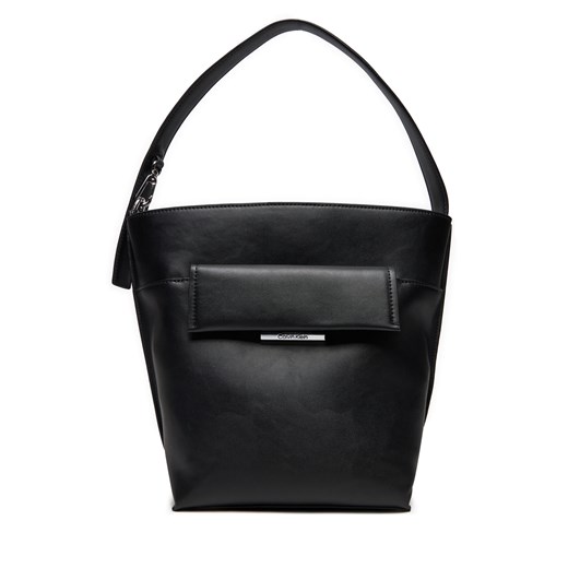 Torebka Calvin Klein Ck Linear Medium K60K612109 Czarny ze sklepu eobuwie.pl w kategorii Torby Shopper bag - zdjęcie 172550888
