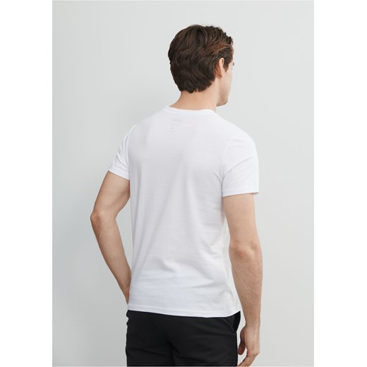Biały T-shirt męski ze srebrnym printem Ochnik One Size promocja OCHNIK