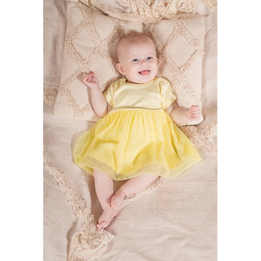 Żółte sukienko-body niemowlęce z krótkim rękawem ze sklepu 5.10.15 w kategorii Sukienki niemowlęce - zdjęcie 172574025
