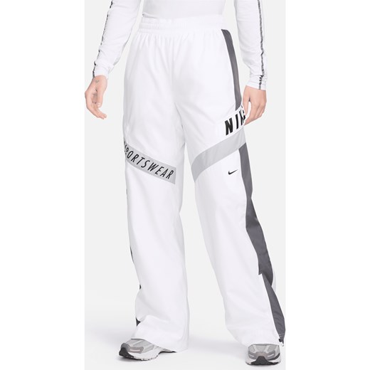 Damskie spodnie z wysokim stanem Nike Sportswear - Biel ze sklepu Nike poland w kategorii Spodnie damskie - zdjęcie 172595065