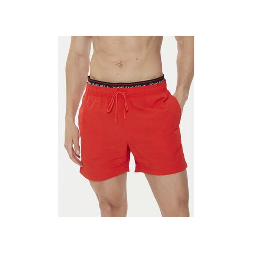 Tommy Hilfiger Szorty kąpielowe UM0UM03141 Czerwony Regular Fit ze sklepu MODIVO w kategorii Kąpielówki - zdjęcie 172598108