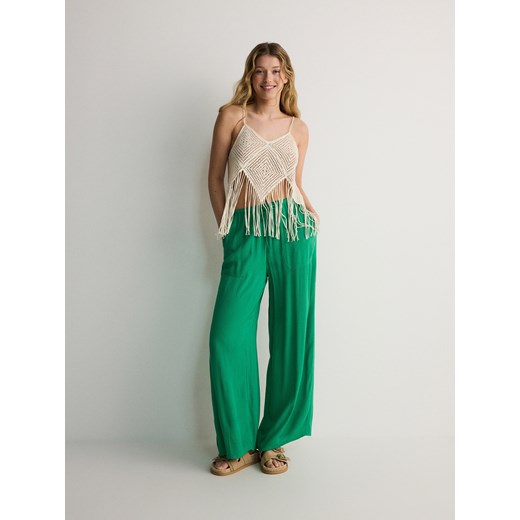 Reserved - Spodnie z wiskozy - zielony ze sklepu Reserved w kategorii Spodnie damskie - zdjęcie 172599617