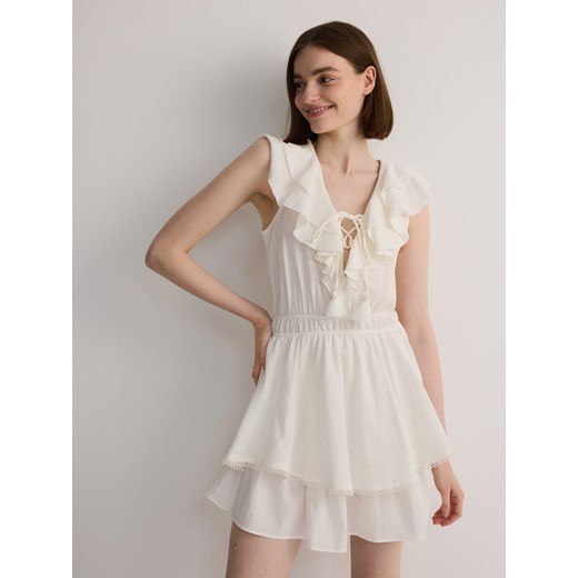 Reserved - Sukienka mini z falbanami - złamana biel ze sklepu Reserved w kategorii Sukienki - zdjęcie 172629317
