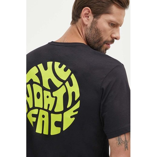 The North Face t-shirt bawełniany męski kolor czarny z nadrukiem NF0A8799JK31 ze sklepu ANSWEAR.com w kategorii T-shirty męskie - zdjęcie 172630375