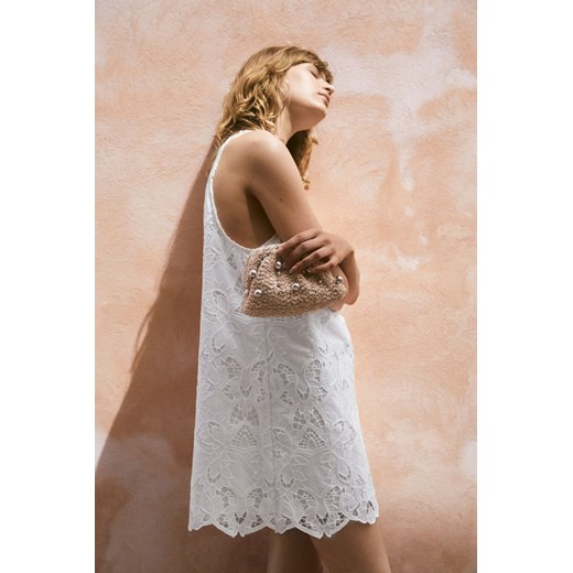 H & M - Sukienka mini z haftem angielskim - Biały ze sklepu H&M w kategorii Sukienki - zdjęcie 172631088