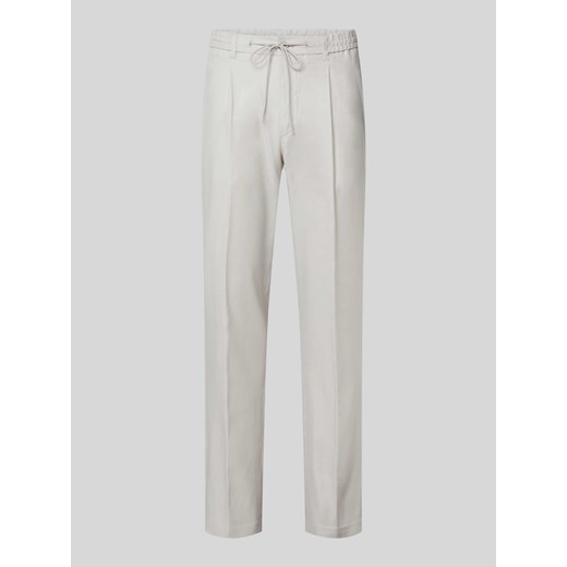 Spodnie o kroju regular fit z zakładkami w pasie ze sklepu Peek&Cloppenburg  w kategorii Spodnie męskie - zdjęcie 172641017