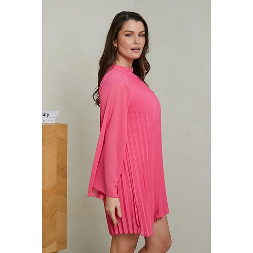 Sukienka Curvy Lady z okrągłym dekoltem z długim rękawem