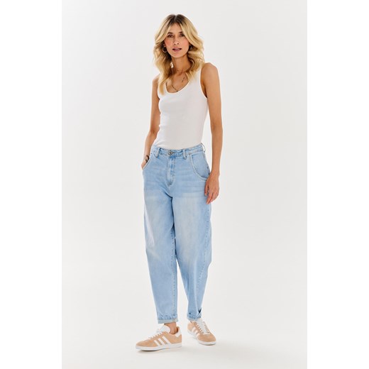 Spodnie jeansowe Illusion XS ze sklepu NAOKO w kategorii Jeansy damskie - zdjęcie 172653888