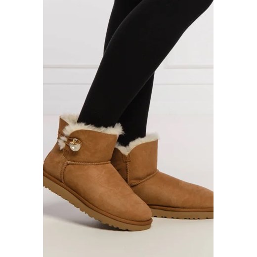 UGG Skórzane śniegowce MINI BAILEY BUTTON BLING | z dodatkiem wełny 37 Gomez Fashion Store