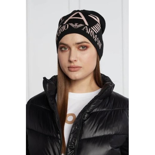 EA7 Czapka M okazyjna cena Gomez Fashion Store