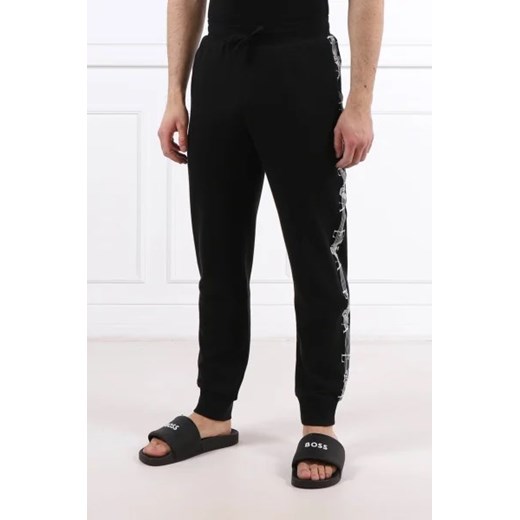 Emporio Armani Spodnie dresowe | Regular Fit ze sklepu Gomez Fashion Store w kategorii Piżamy męskie - zdjęcie 172787209