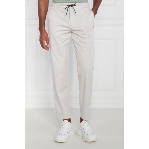 HUGO Spodnie | Regular Fit ze sklepu Gomez Fashion Store w kategorii Spodenki męskie - zdjęcie 172862019