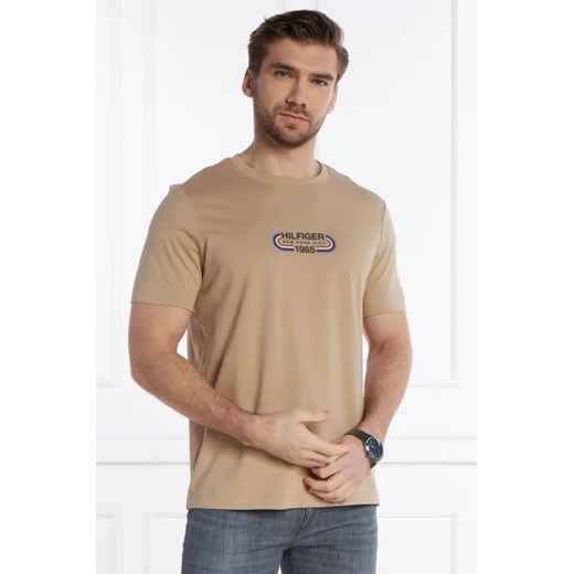 Tommy Hilfiger T-shirt HILFIGER TRACK GRAPHIC | Regular Fit ze sklepu Gomez Fashion Store w kategorii T-shirty męskie - zdjęcie 172876837