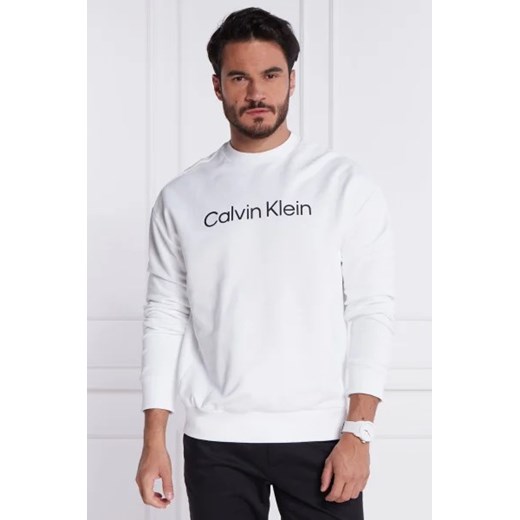 Calvin Klein Bluza HERO LOGO | Comfort fit ze sklepu Gomez Fashion Store w kategorii Bluzy męskie - zdjęcie 172927717