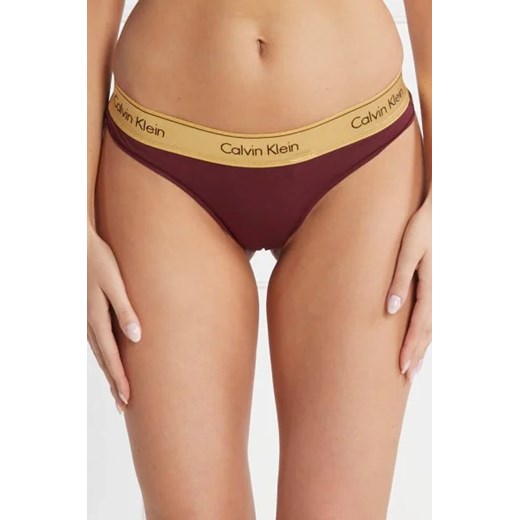 Calvin Klein Underwear Stringi ze sklepu Gomez Fashion Store w kategorii Majtki damskie - zdjęcie 172932997