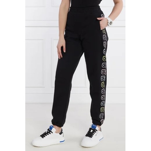 Karl Lagerfeld Spodnie dresowe ikonik 2.0 outline | Regular Fit ze sklepu Gomez Fashion Store w kategorii Spodnie damskie - zdjęcie 172942925