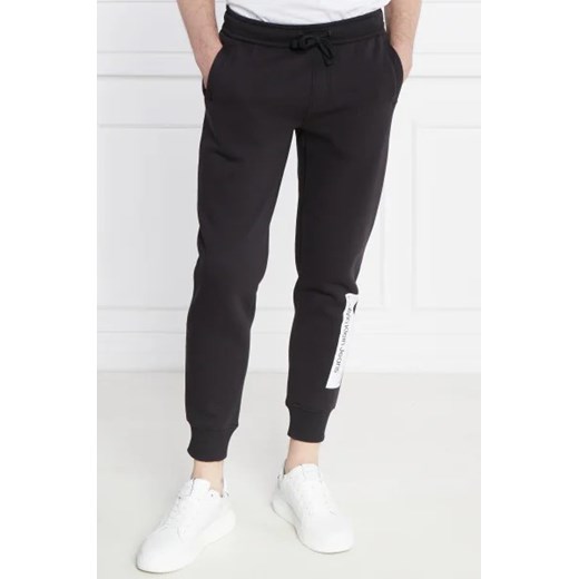 CALVIN KLEIN JEANS Spodnie dresowe | Regular Fit ze sklepu Gomez Fashion Store w kategorii Spodnie męskie - zdjęcie 172943189