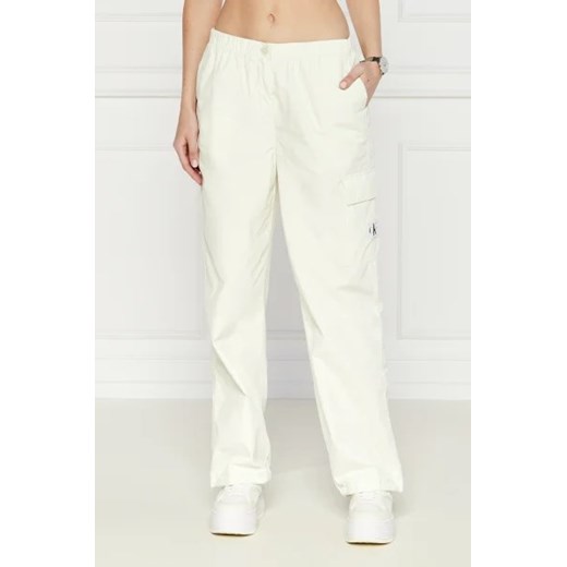 CALVIN KLEIN JEANS Spodnie | Regular Fit ze sklepu Gomez Fashion Store w kategorii Spodnie damskie - zdjęcie 172946779