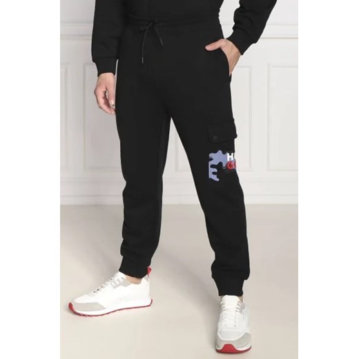 HUGO Spodnie dresowe Dobcat | Regular Fit ze sklepu Gomez Fashion Store w kategorii Spodnie męskie - zdjęcie 172952257