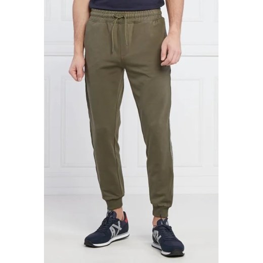 GUESS ACTIVE Spodnie dresowe ARLO | Regular Fit ze sklepu Gomez Fashion Store w kategorii Spodnie męskie - zdjęcie 172952637