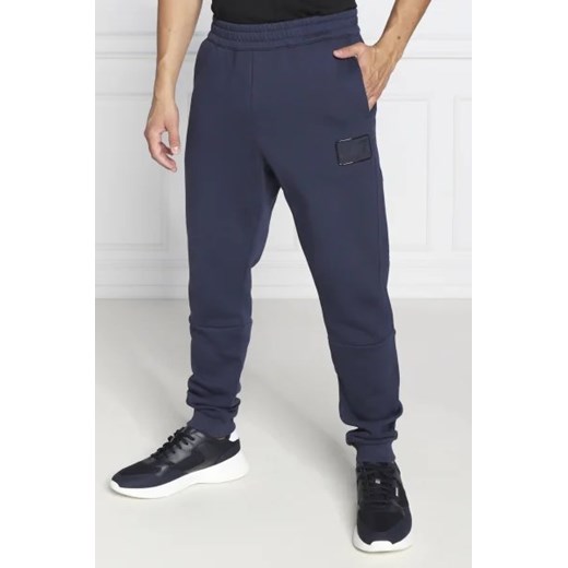 EA7 Spodnie dresowe | Regular Fit ze sklepu Gomez Fashion Store w kategorii Spodnie męskie - zdjęcie 172954149